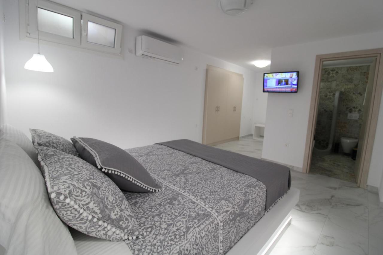 Plaka Philoxenia Apartments Kültér fotó