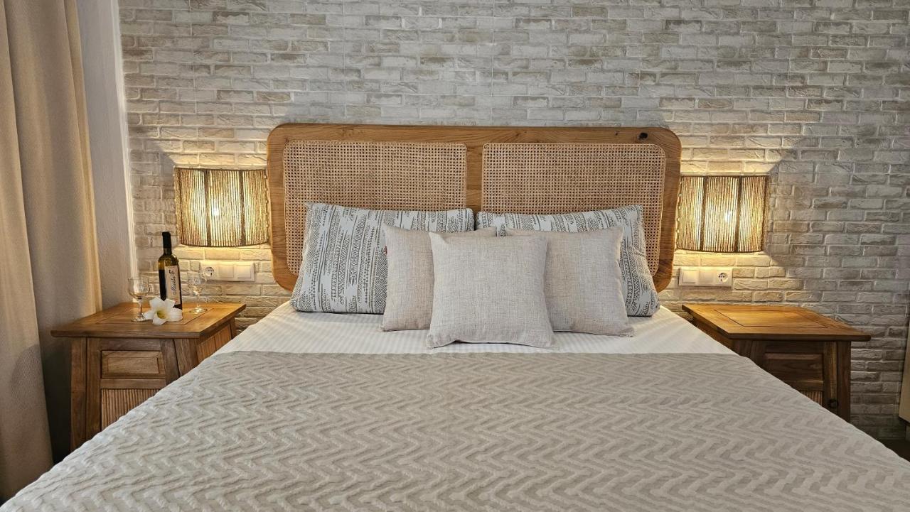 Plaka Philoxenia Apartments Kültér fotó
