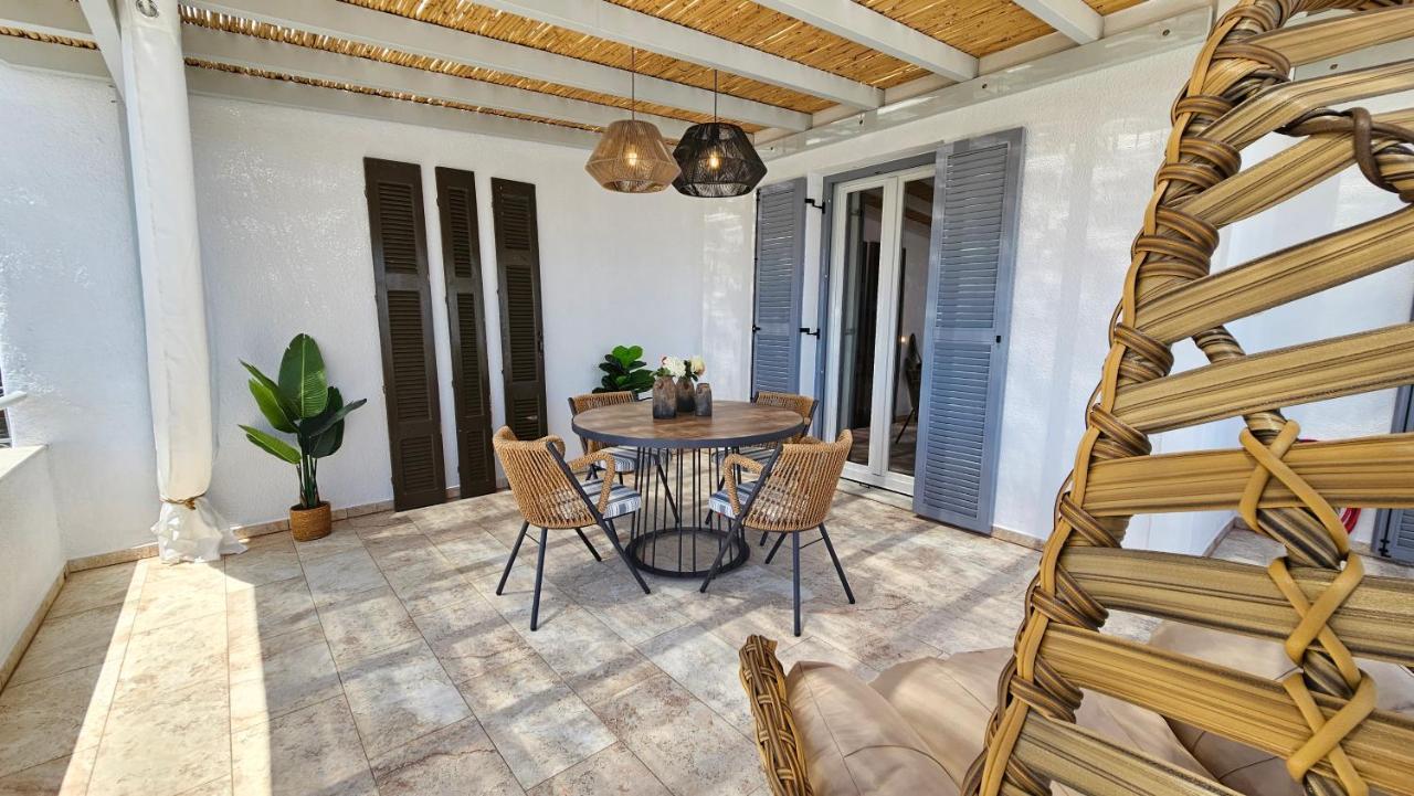 Plaka Philoxenia Apartments Kültér fotó