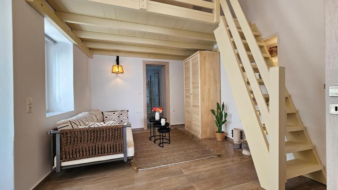Plaka Philoxenia Apartments Kültér fotó