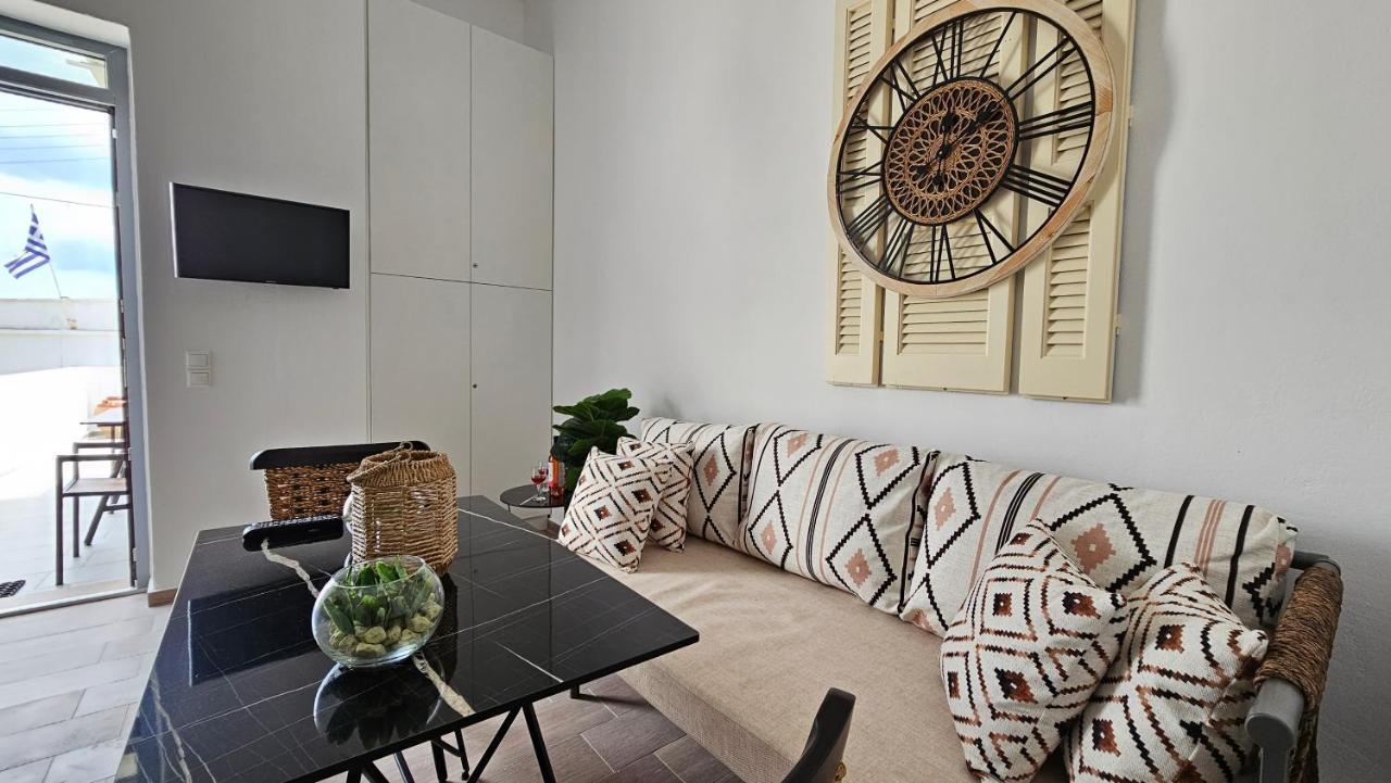 Plaka Philoxenia Apartments Kültér fotó